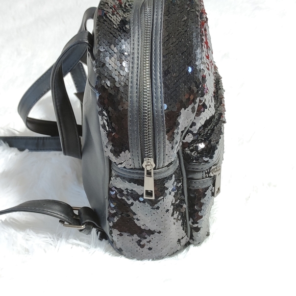 Forever 21 Black Sequined Mini Backpack Y2K Purse Bag - Picture 2 of 13